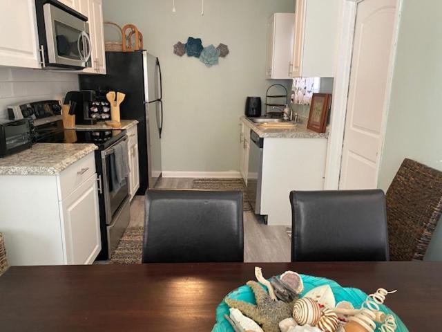 5 Min To Beach Large Living Room Fenced Backyard Bbq Firepit Driveway Boat Parking 레이크워쓰 외부 사진