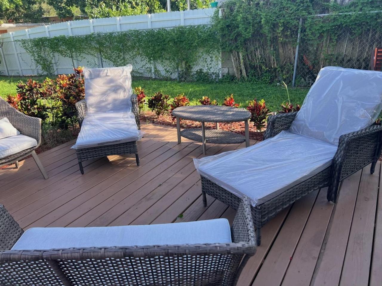5 Min To Beach Large Living Room Fenced Backyard Bbq Firepit Driveway Boat Parking 레이크워쓰 외부 사진