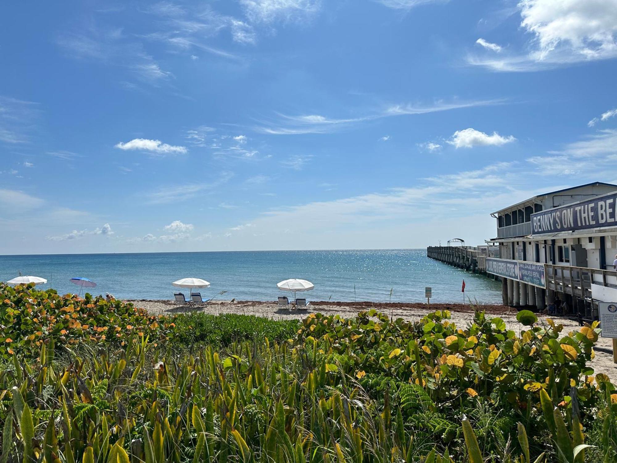 5 Min To Beach Large Living Room Fenced Backyard Bbq Firepit Driveway Boat Parking 레이크워쓰 외부 사진